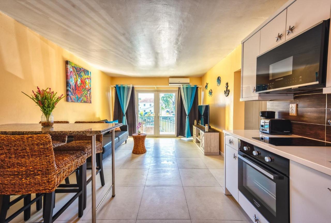 Lovely Apartment Near Beach, Downtown, 24H Security, Pool Nasáu Exterior foto