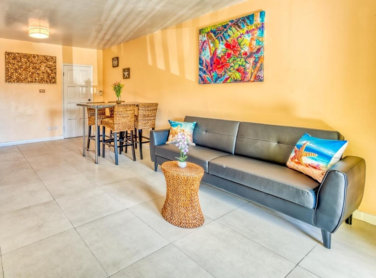 Lovely Apartment Near Beach, Downtown, 24H Security, Pool Nasáu Exterior foto