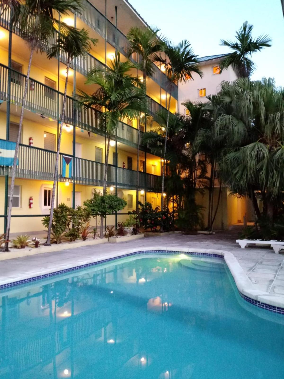 Apartment In Downtown At The Beach Nasáu Exterior foto